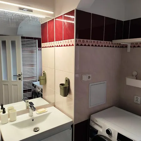 Apartmán 3 1, Zlin, Obeciny